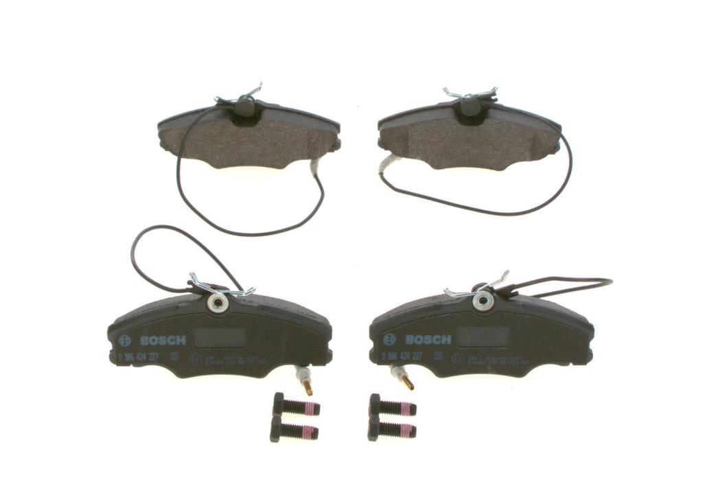 Jeu de 4 plaquettes de frein BOSCH ref. 0 986 424 227