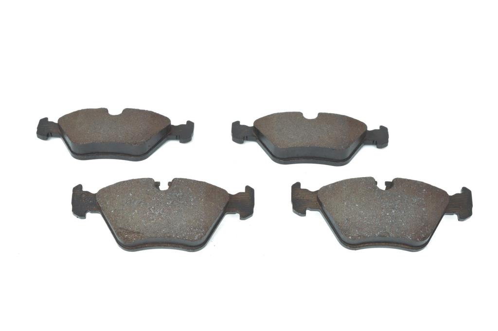 Jeu de 4 plaquettes de frein BOSCH ref. 0 986 424 351