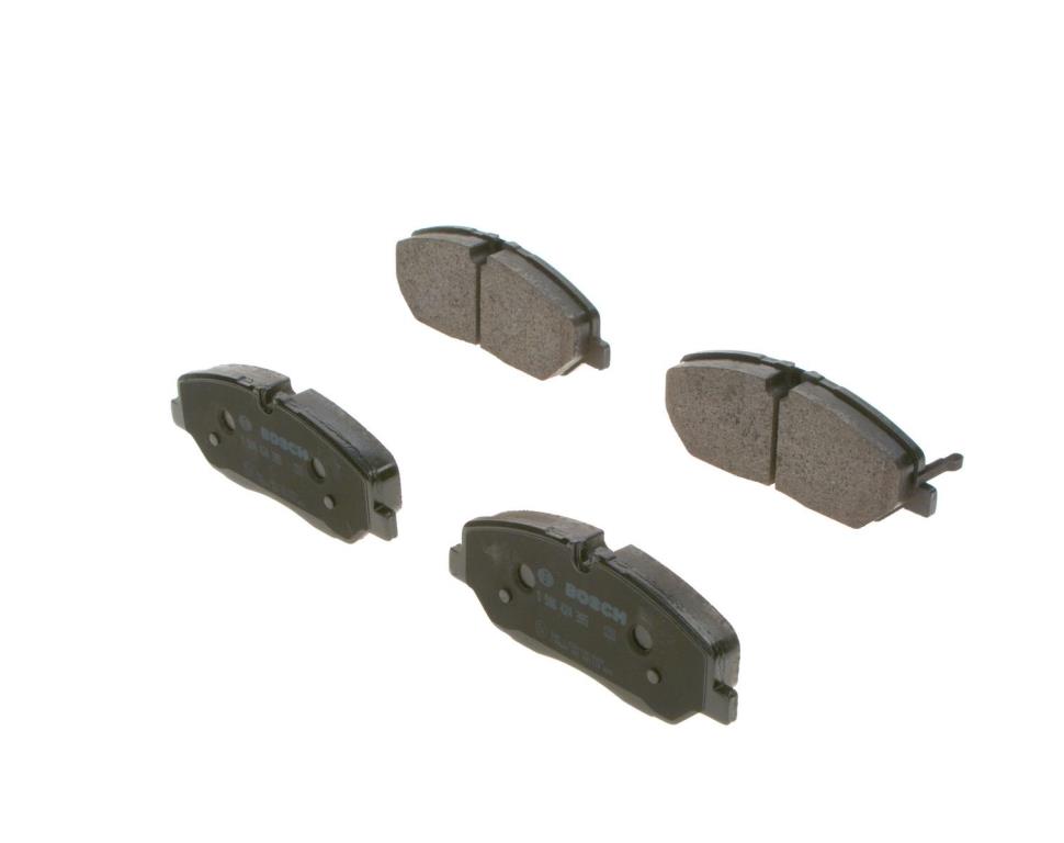 Jeu de 4 plaquettes de frein BOSCH ref. 0 986 424 395
