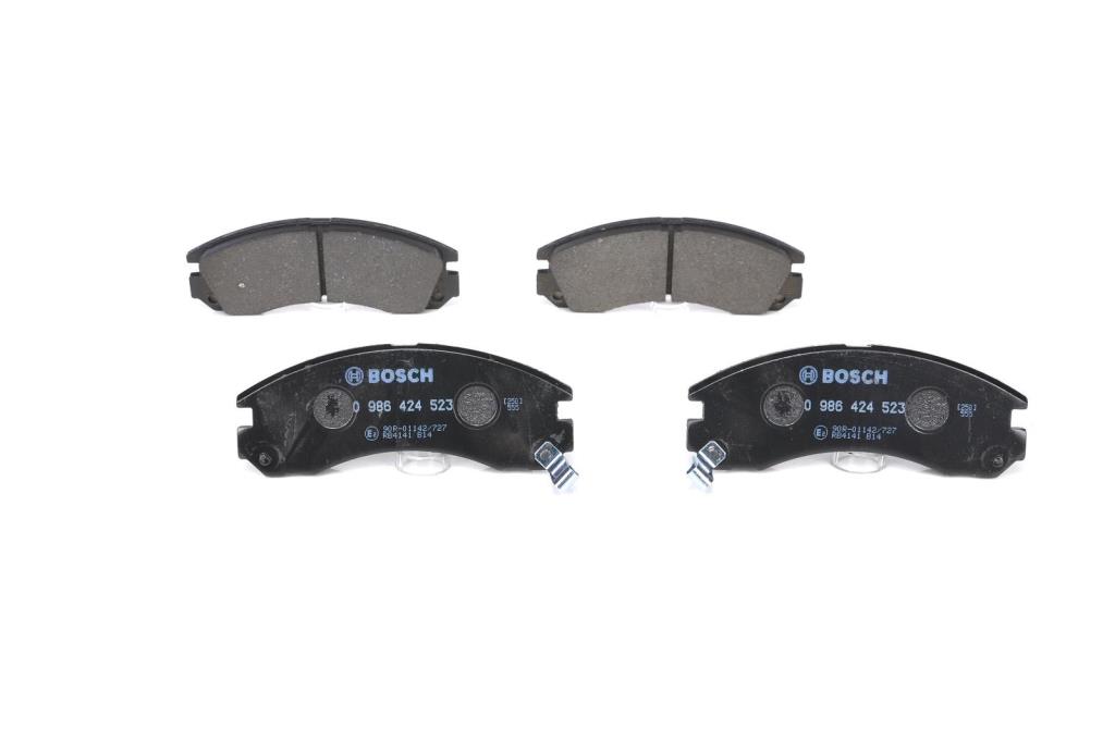 Jeu de 4 plaquettes de frein BOSCH ref. 0 986 424 523