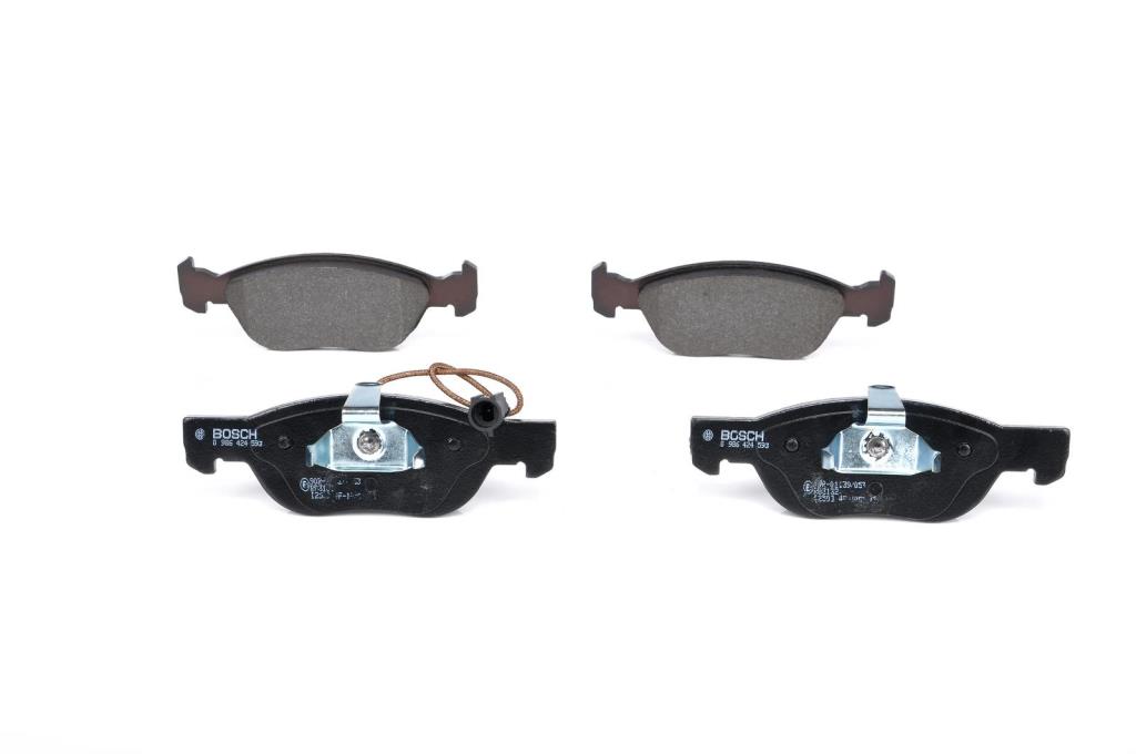 Jeu de 4 plaquettes de frein BOSCH ref. 0 986 424 593