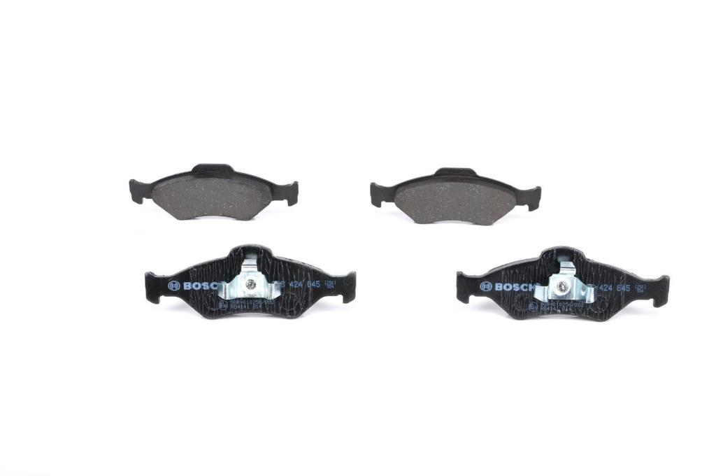 Jeu de 4 plaquettes de frein BOSCH ref. 0 986 424 645
