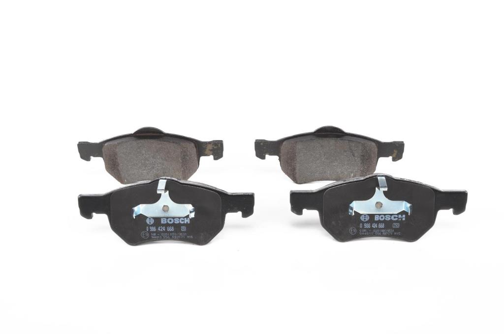 Jeu de 4 plaquettes de frein BOSCH ref. 0 986 424 668