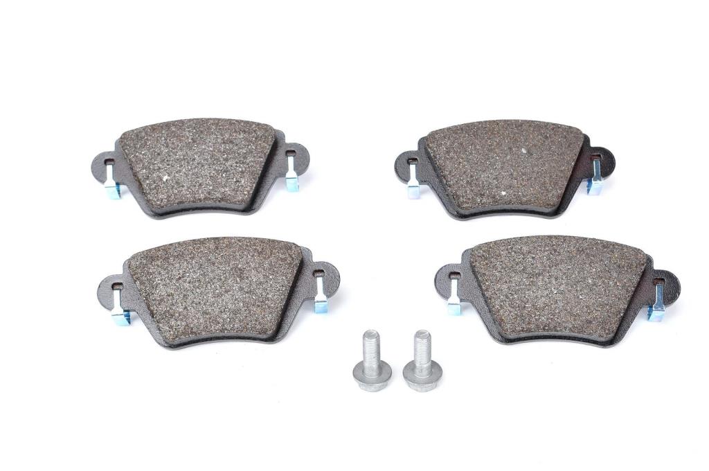 Jeu de 4 plaquettes de frein BOSCH ref. 0 986 424 671