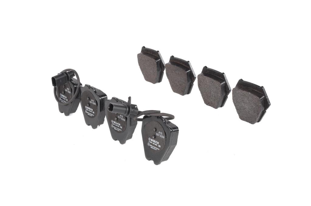 Jeu de 4 plaquettes de frein BOSCH ref. 0 986 424 690