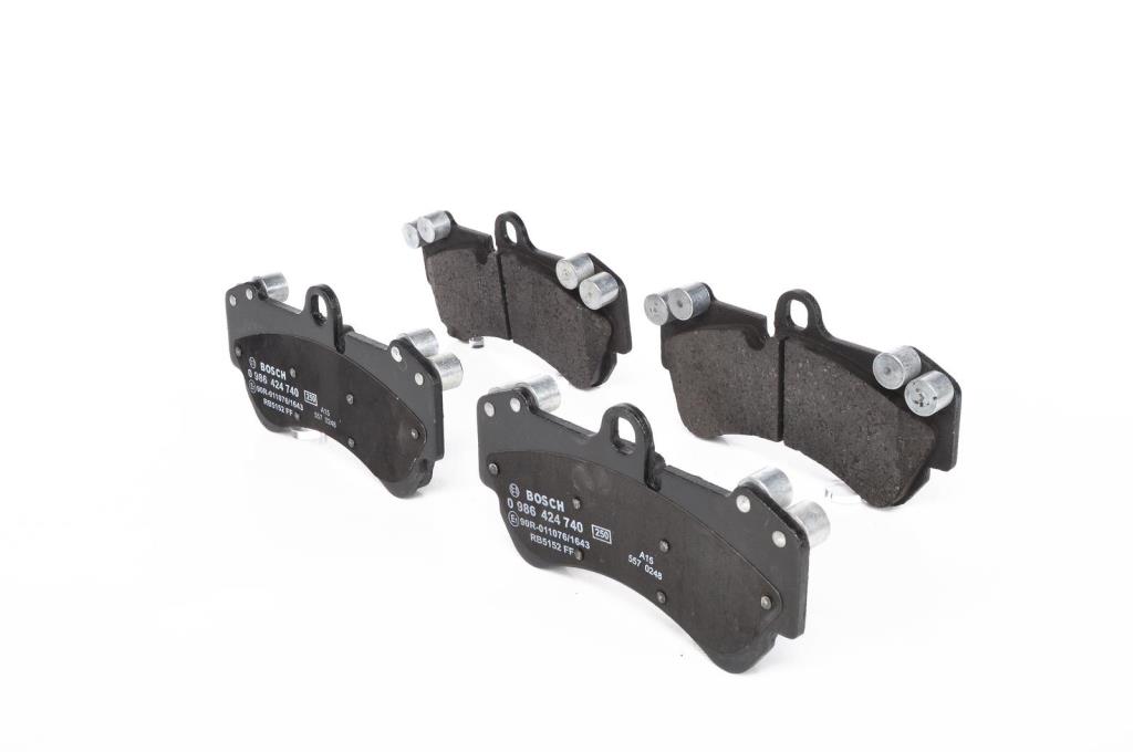 Jeu de 4 plaquettes de frein BOSCH ref. 0 986 424 740
