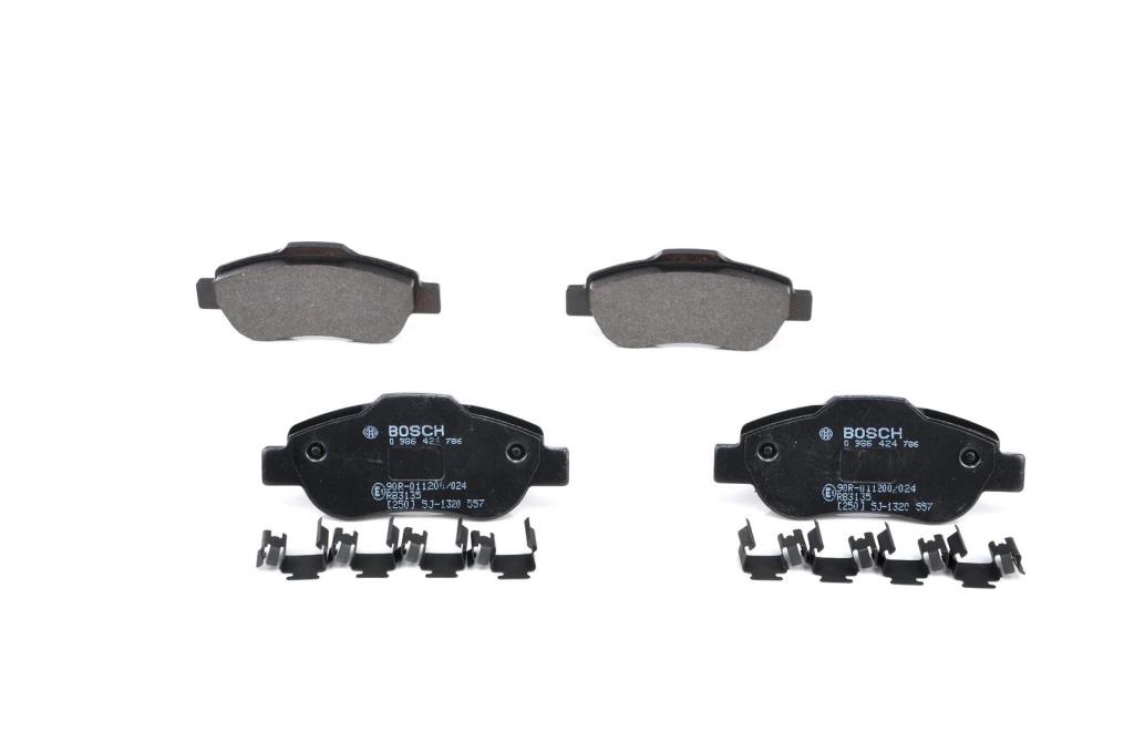 Jeu de 4 plaquettes de frein BOSCH ref. 0 986 424 786
