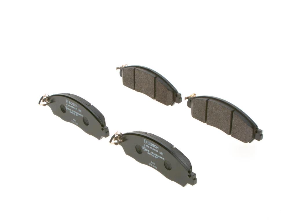 Jeu de 4 plaquettes de frein BOSCH ref. 0 986 424 837
