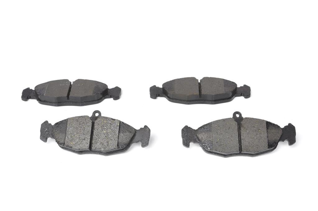 Jeu de 4 plaquettes de frein BOSCH ref. 0 986 460 938