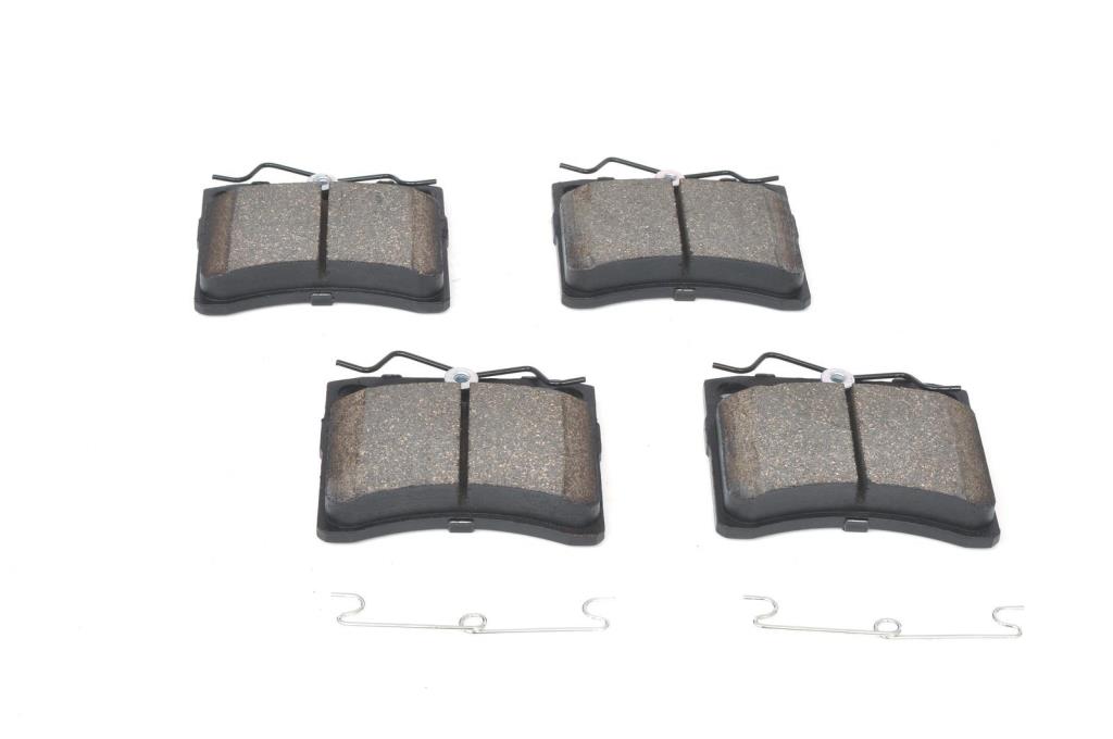Jeu de 4 plaquettes de frein BOSCH ref. 0 986 460 954