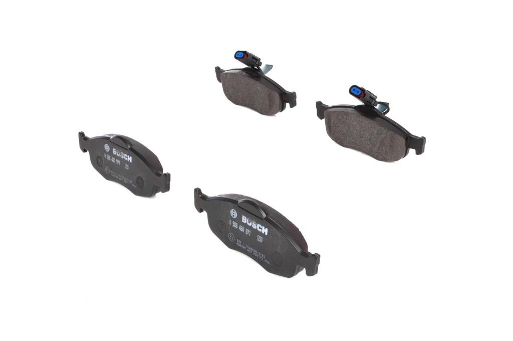 Jeu de 4 plaquettes de frein BOSCH ref. 0 986 460 971