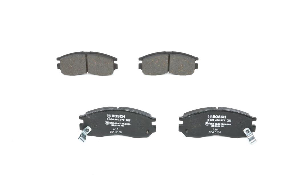 Jeu de 4 plaquettes de frein BOSCH ref. 0 986 460 979