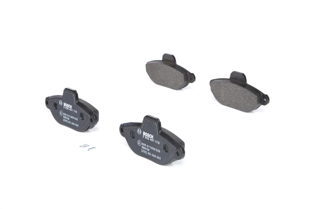 Jeu de 4 plaquettes de frein BOSCH ref. 0 986 461 119