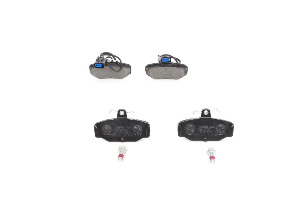 Jeu de 4 plaquettes de frein BOSCH ref. 0 986 461 767