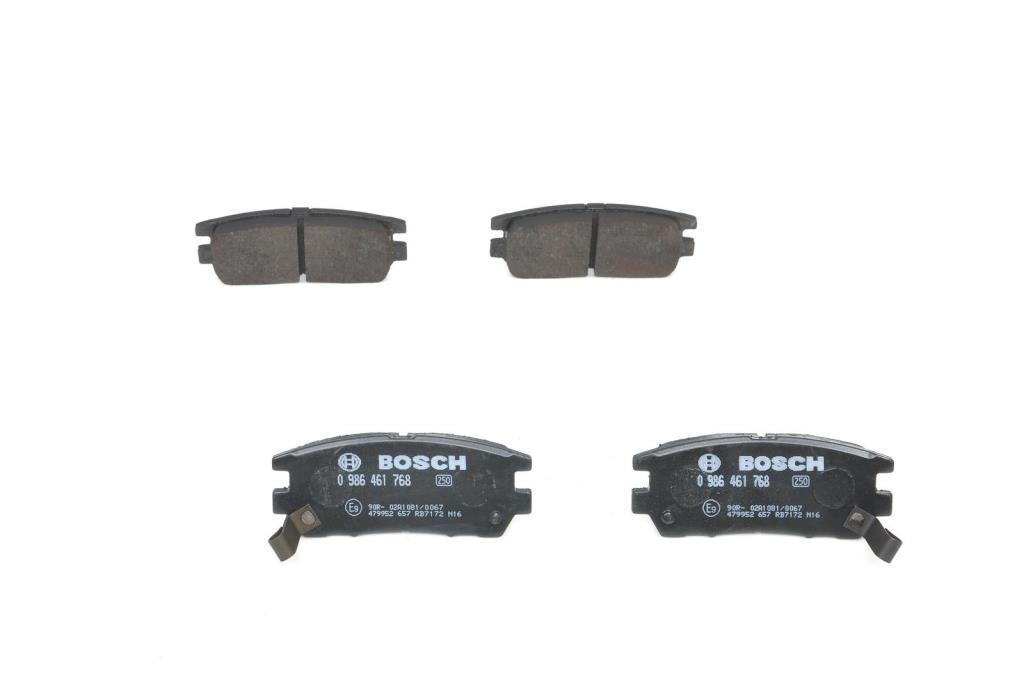 Jeu de 4 plaquettes de frein BOSCH ref. 0 986 461 768
