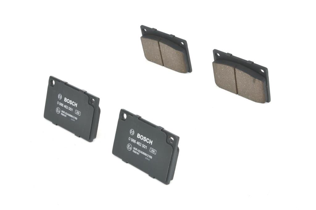 Jeu de 4 plaquettes de frein BOSCH ref. 0 986 462 001
