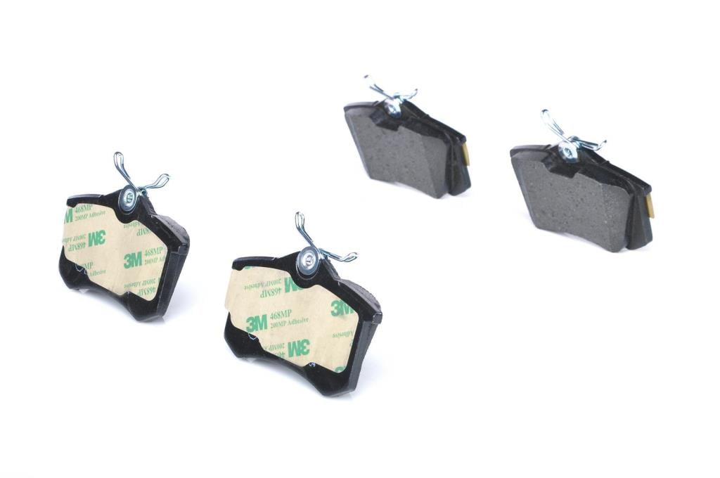 Jeu de 4 plaquettes de frein BOSCH ref. 0 986 466 683