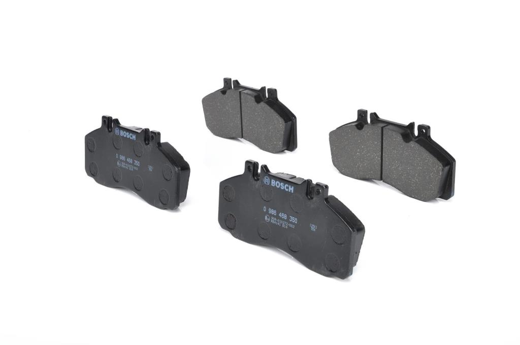 Jeu de 4 plaquettes de frein BOSCH ref. 0 986 468 350