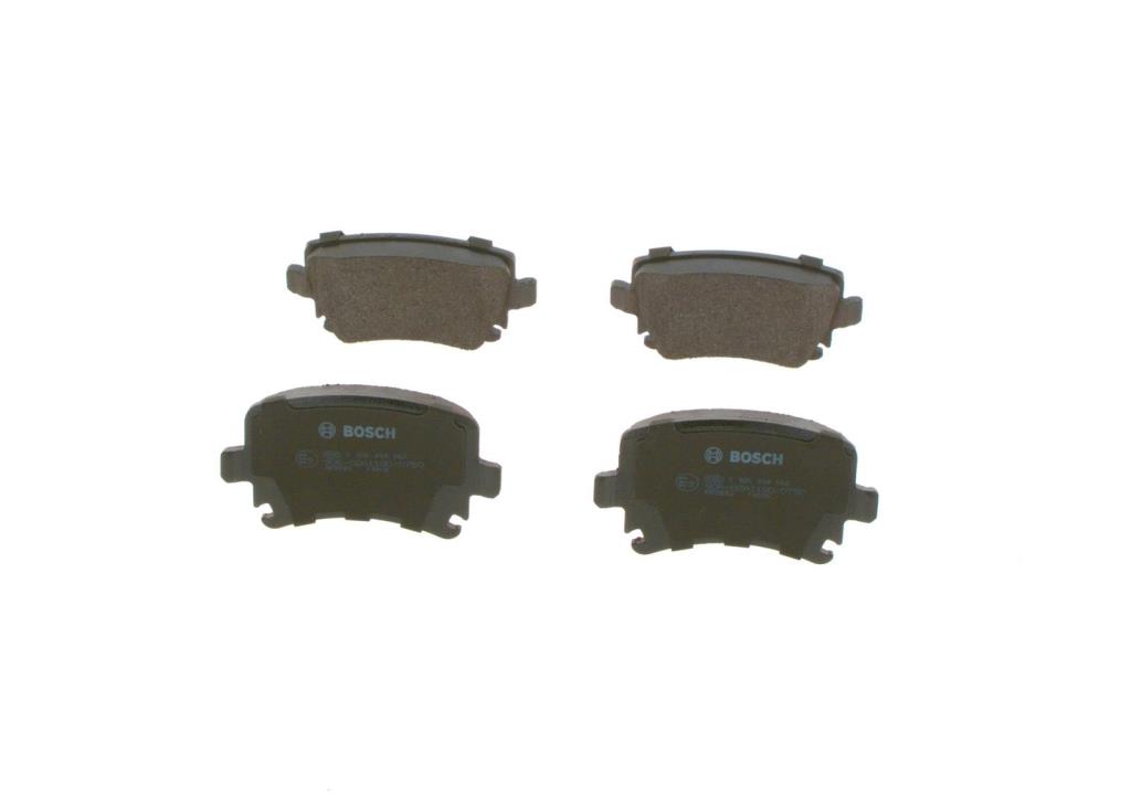 Jeu de 4 plaquettes de frein BOSCH ref. 0 986 494 062