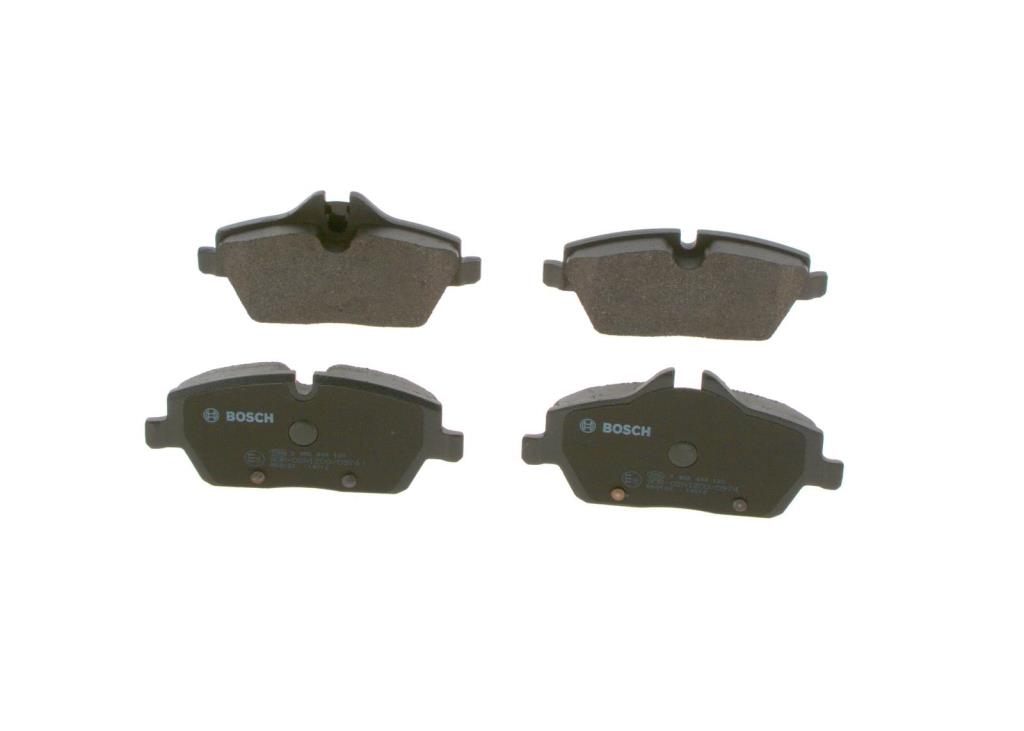Jeu de 4 plaquettes de frein BOSCH 0 986 494 120