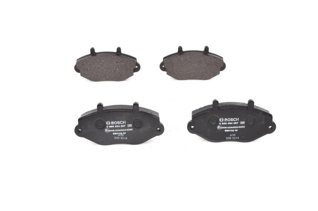 Jeu de 4 plaquettes de frein BOSCH ref. 0 986 494 287