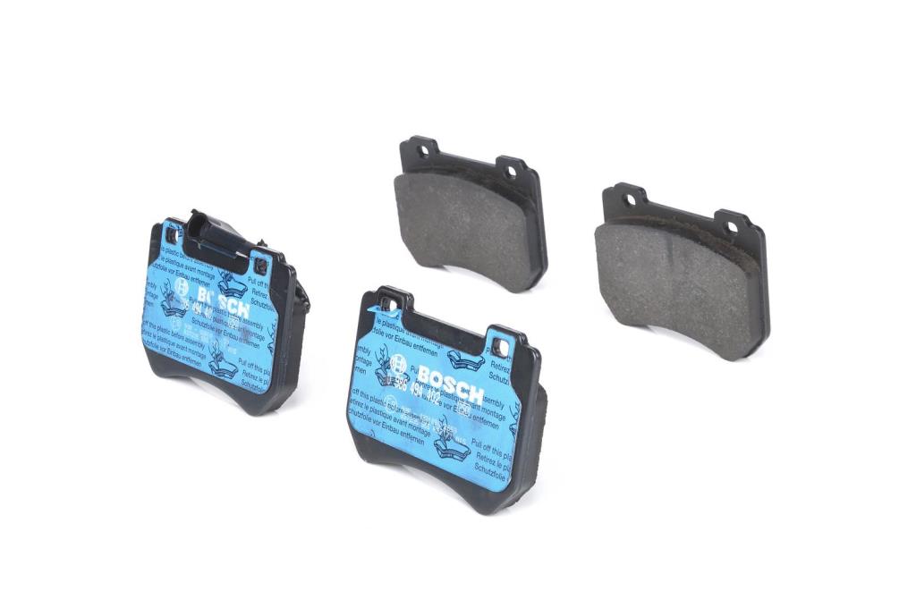 Jeu de 4 plaquettes de frein BOSCH ref. 0 986 494 402