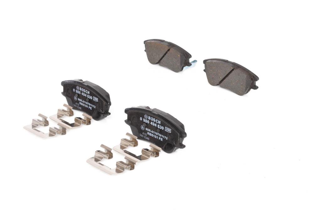 Jeu de 4 plaquettes de frein BOSCH ref. 0 986 494 630