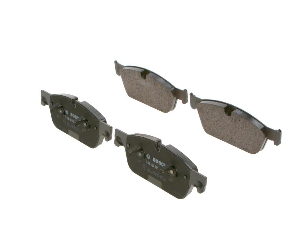 Jeu de 4 plaquettes de frein BOSCH ref. 0 986 494 962