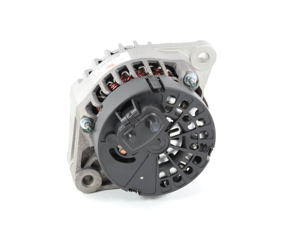 Alternador BOSCH ref. 0 986 049 530