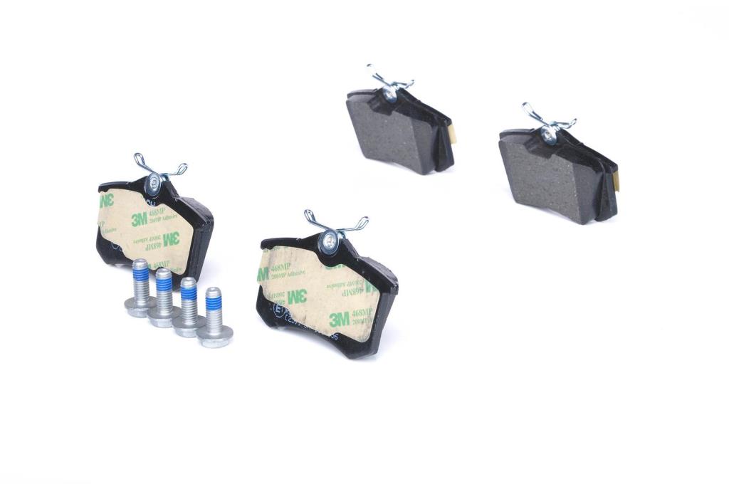 Jeu de 4 plaquettes de frein BOSCH ref. 0 986 461 769