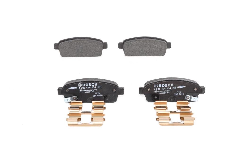 Jeu de 4 plaquettes de frein BOSCH ref. 0 986 494 634