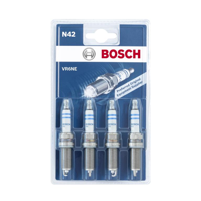 Juego de 4 bujías de encendido BOSCH ref. 0 242 140 802