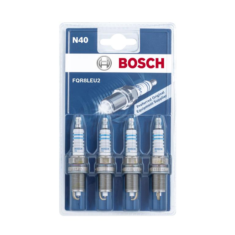 Jeu de 4 bougies d'allumage BOSCH ref. 0 242 230 806