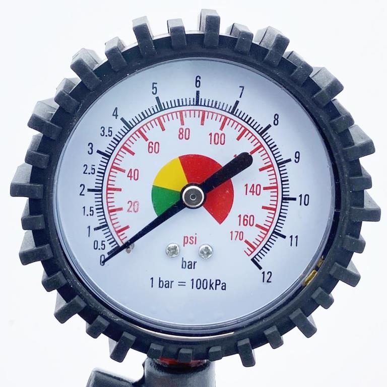 Gonfleur - manomètre gradué (Gonfleur pneus) PLANET TECH 503017