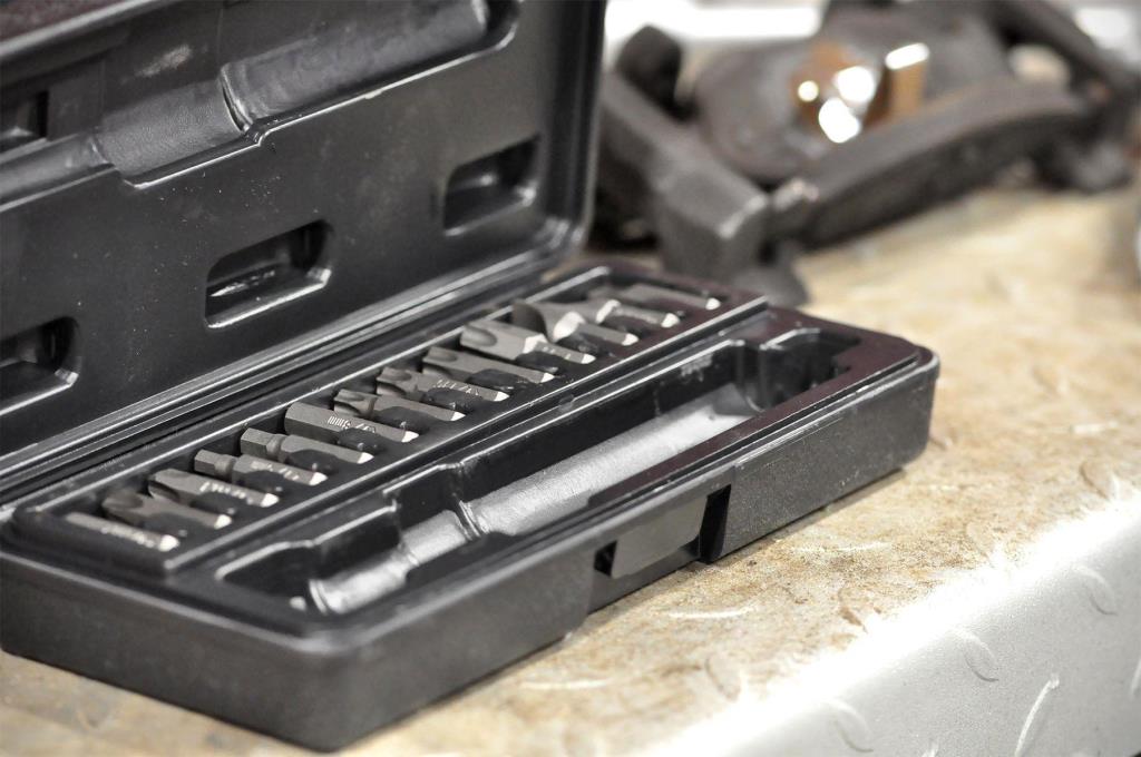 Tournevis à frapper + embouts à choc PRECISION STEEL 211500