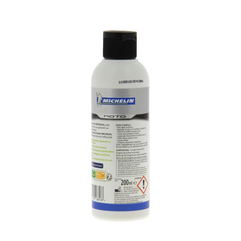 Nettoyage équipement motard MICHELIN ref. 008816