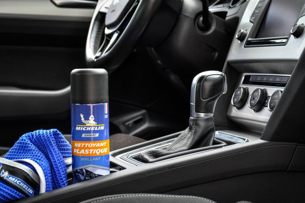 Nettoyant Plastiques MICHELIN ref. 009438