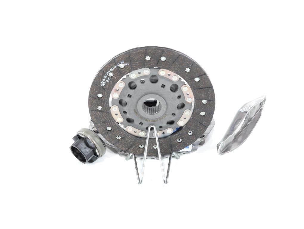 Kit d'embrayage SACHS ref. 3000 950 776