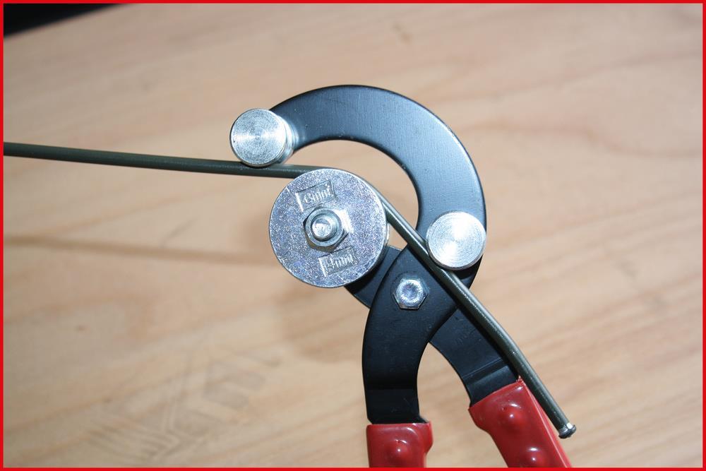 Pince à cintrer (Cintreuse tuyau de frein) KS TOOLS 120.1003