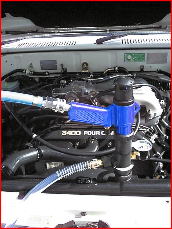 Appareil de remplissage de circuit de refroidissement KS TOOLS ref. 150.2070