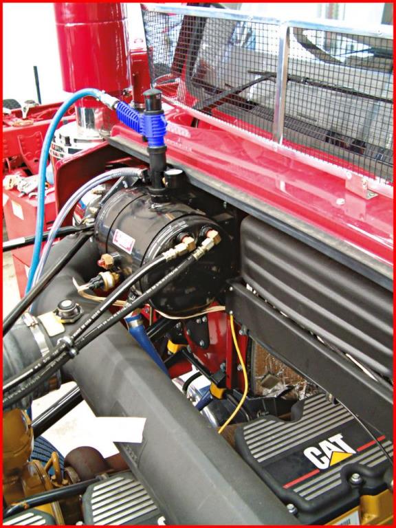 Appareil de remplissage de circuit de refroidissement KS TOOLS ref. 150.2070