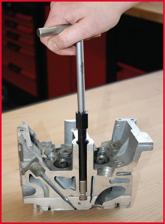 Coffret de nettoyage des sièges injecteurs KS TOOLS ref. 152.1465