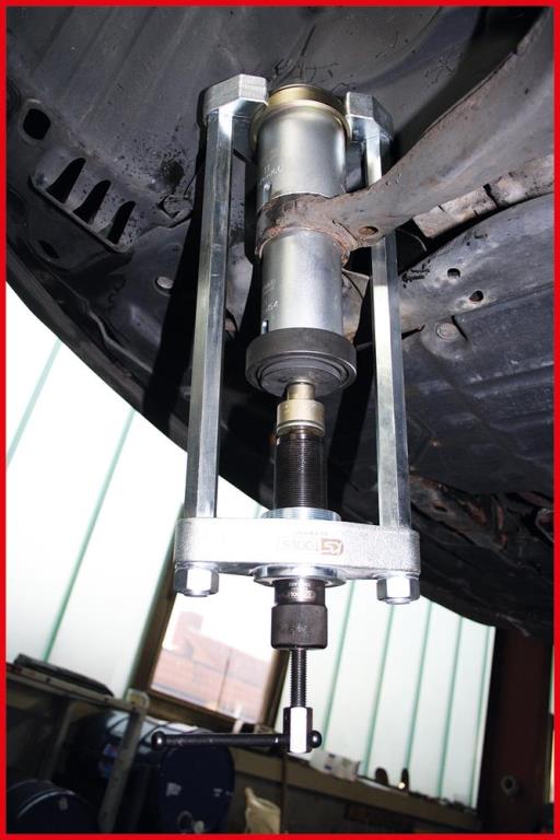 Coffret extracteurs moyeux et roulements KS TOOLS ref. 700.1550