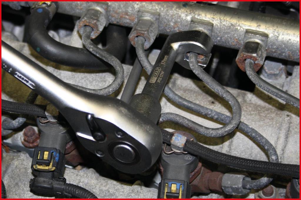Douille longue pour injecteur diesel piloté KS TOOLS ref. 913.1214