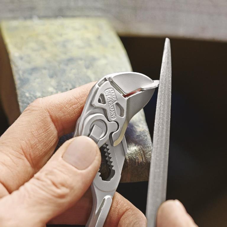 Alicates clave KNIPEX 86 03 125