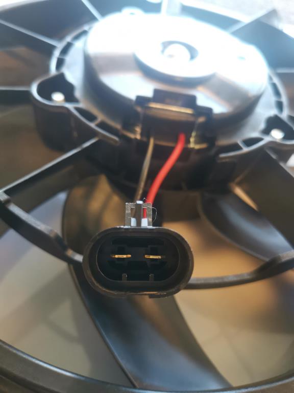 Ventilateur de refroidissement du moteur (Motoventilateur) TYC 810-0042