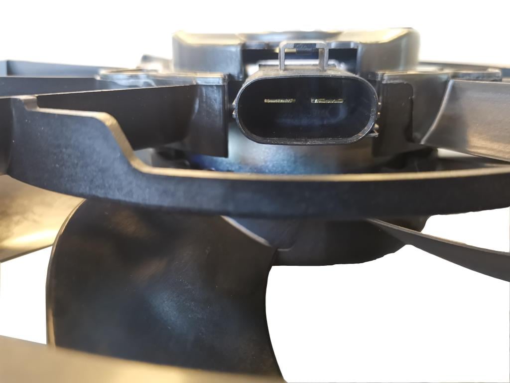 Ventilateur de refroidissement du moteur (Motoventilateur) TYC 810-0043