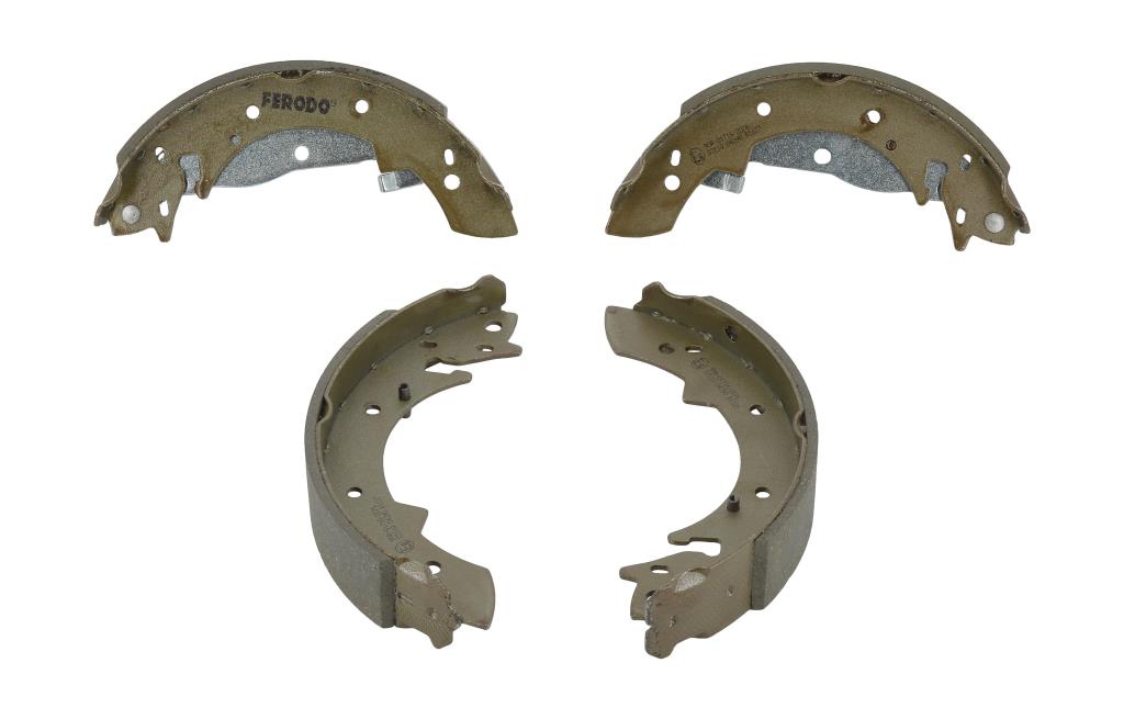 Jeu de 4 mâchoires de frein (Garniture de frein à tambour) FERODO ref. FSB173