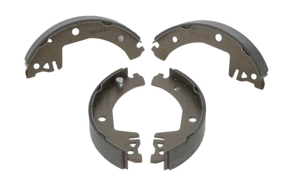 Jeu de 4 mâchoires de frein (Garniture de frein à tambour) FERODO ref. FSB325