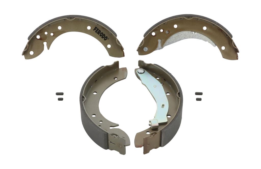 Jeu de 4 mâchoires de frein (Garniture de frein à tambour) FERODO ref. FSB567